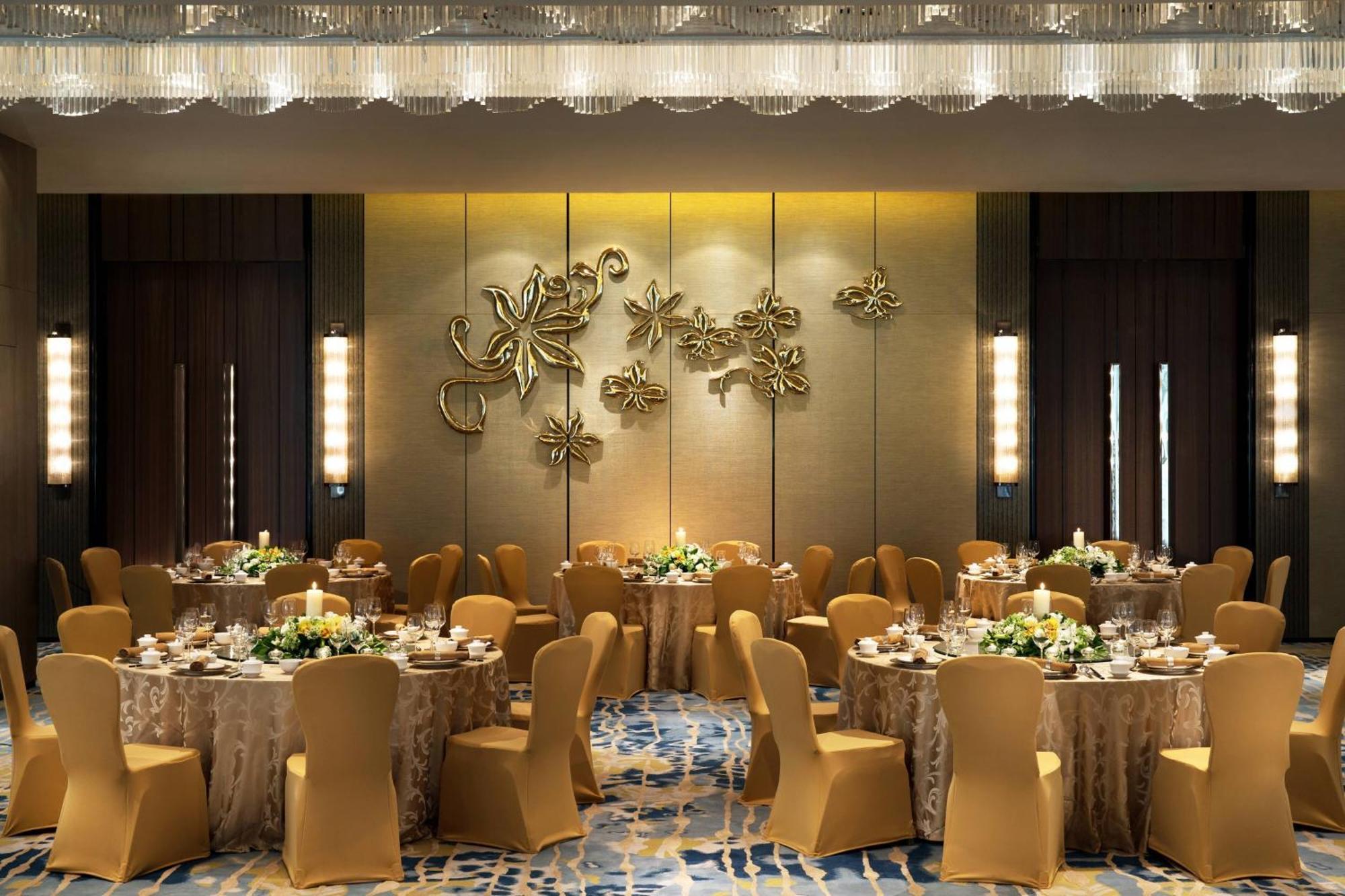 Hotel Courtyard By Marriott Zhengzhou East Zewnętrze zdjęcie