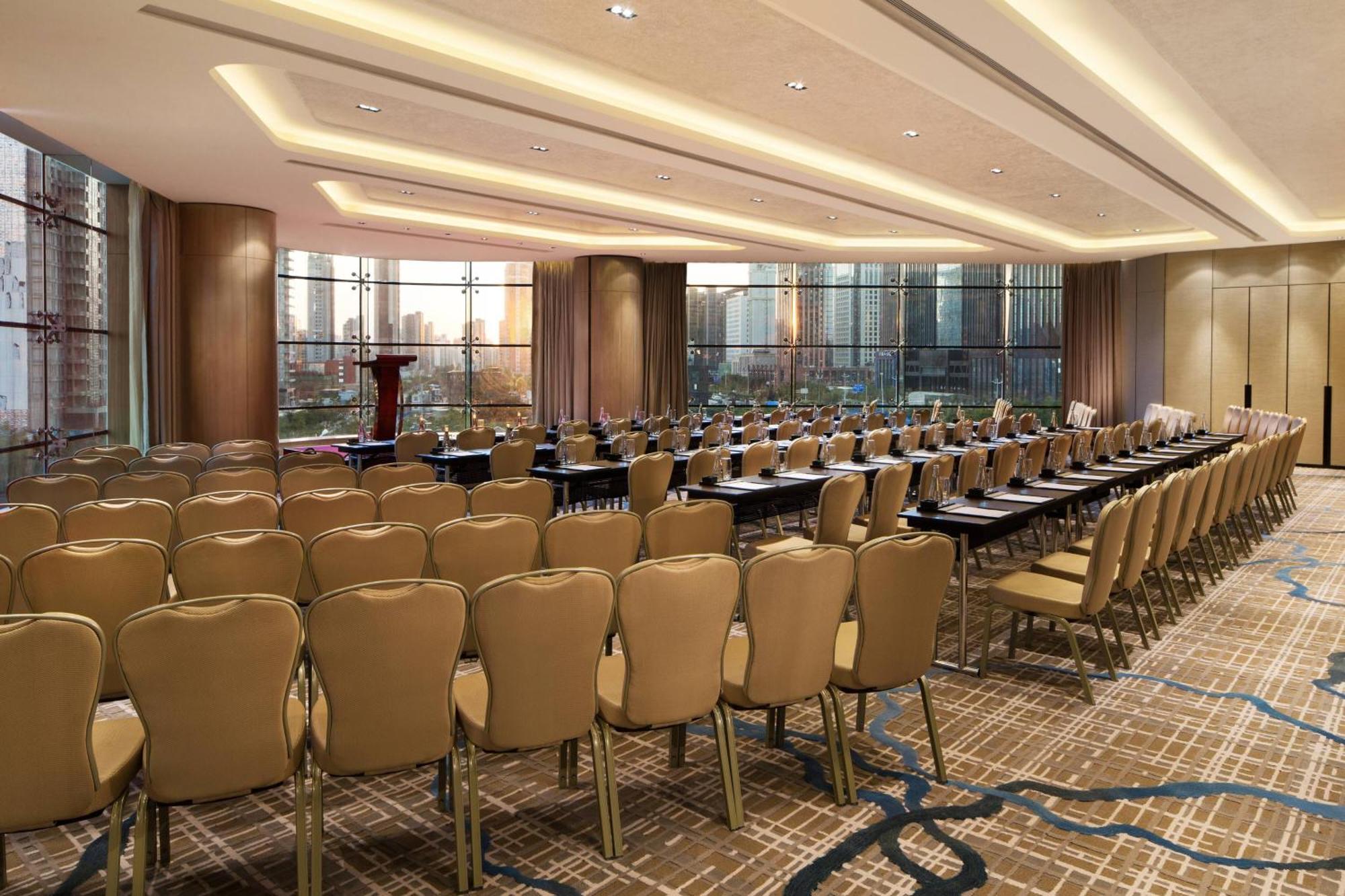 Hotel Courtyard By Marriott Zhengzhou East Zewnętrze zdjęcie