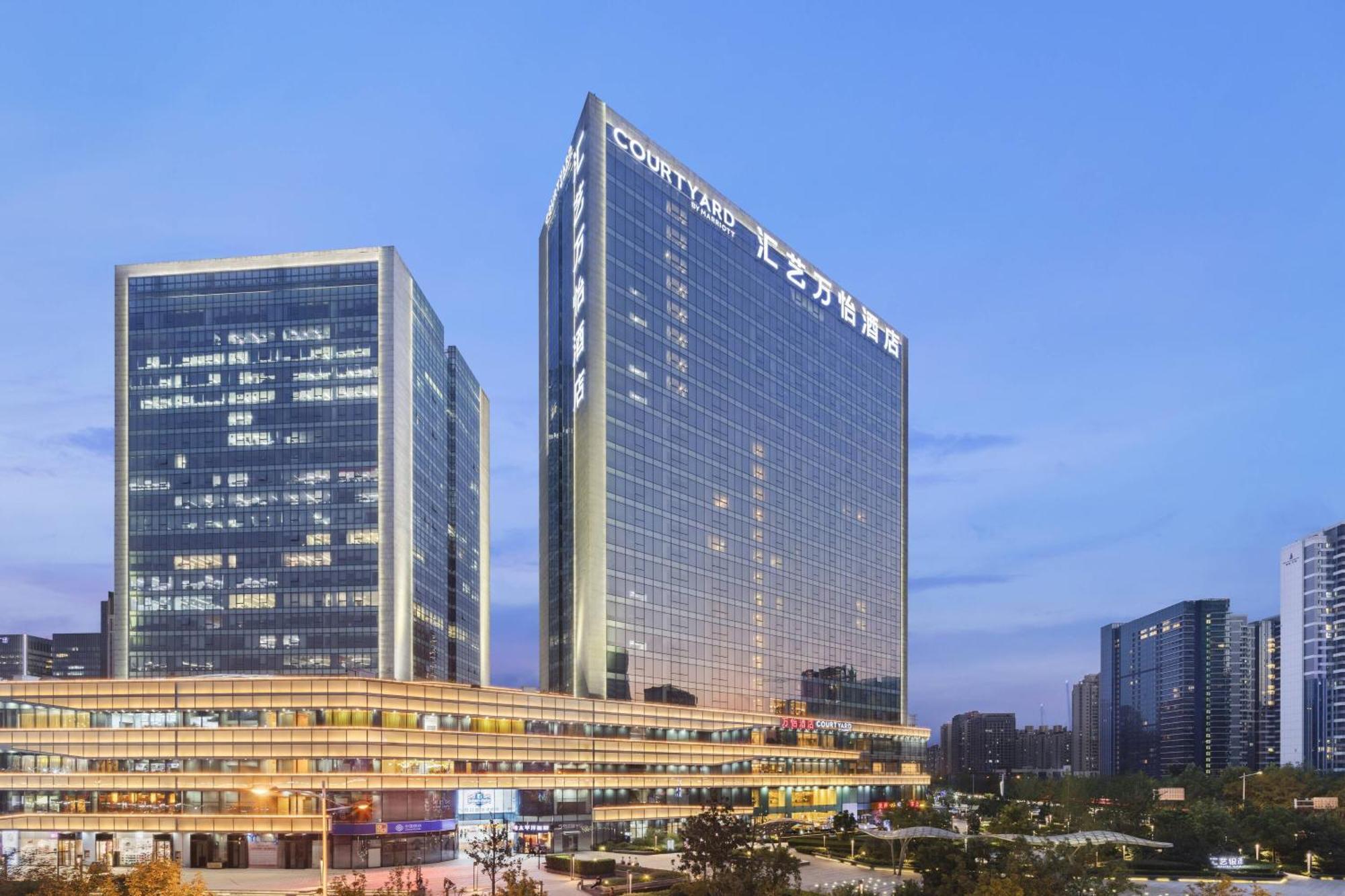 Hotel Courtyard By Marriott Zhengzhou East Zewnętrze zdjęcie